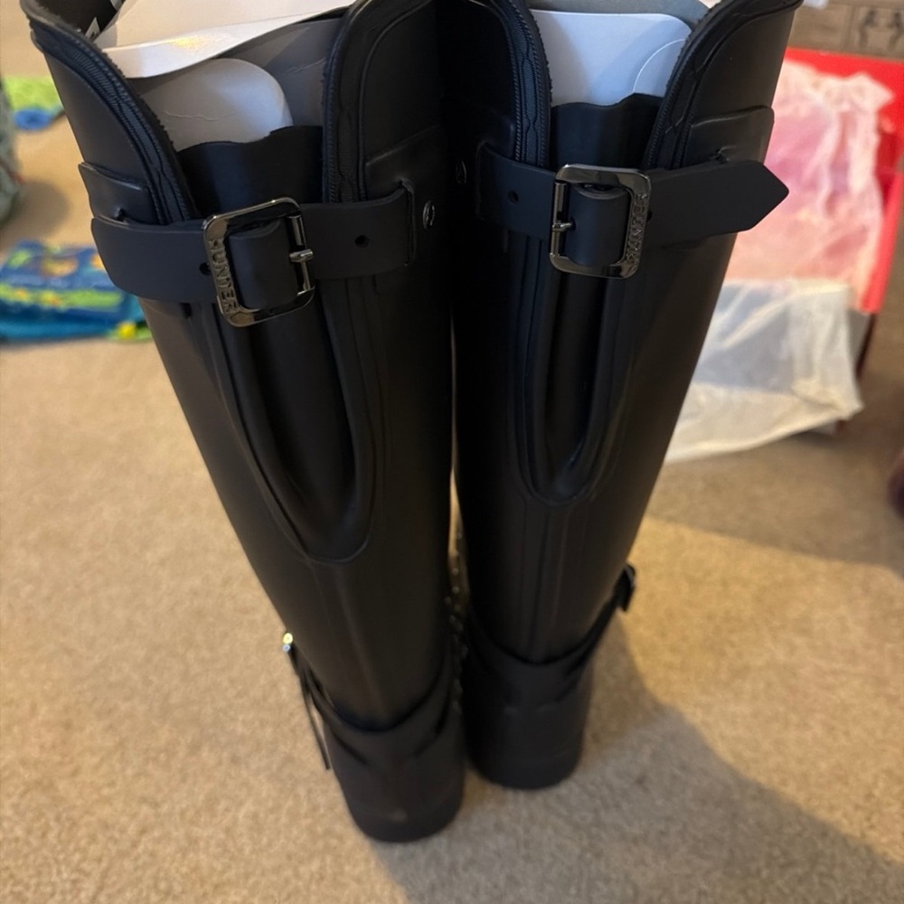 Hunter Refined Back Adjust Studded Tall Boots - Picture 5 of 7